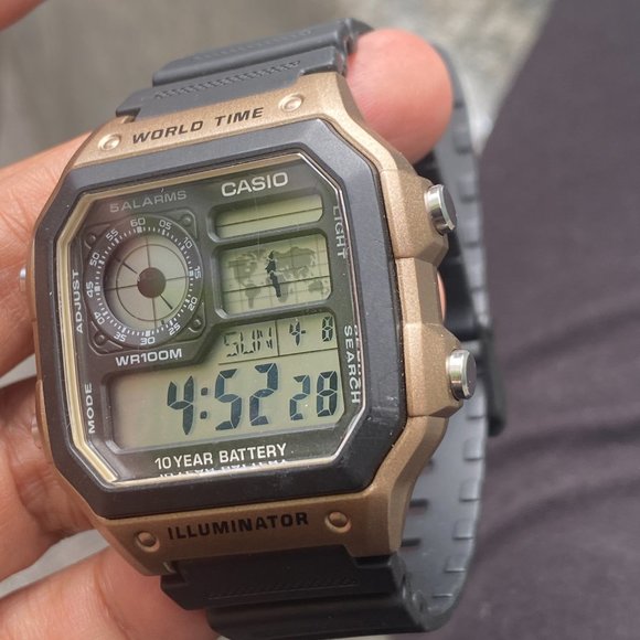 Casio Watch for Men Brown Color New Battery Installed Inside 38mm Diameter - Picture 2 of 6